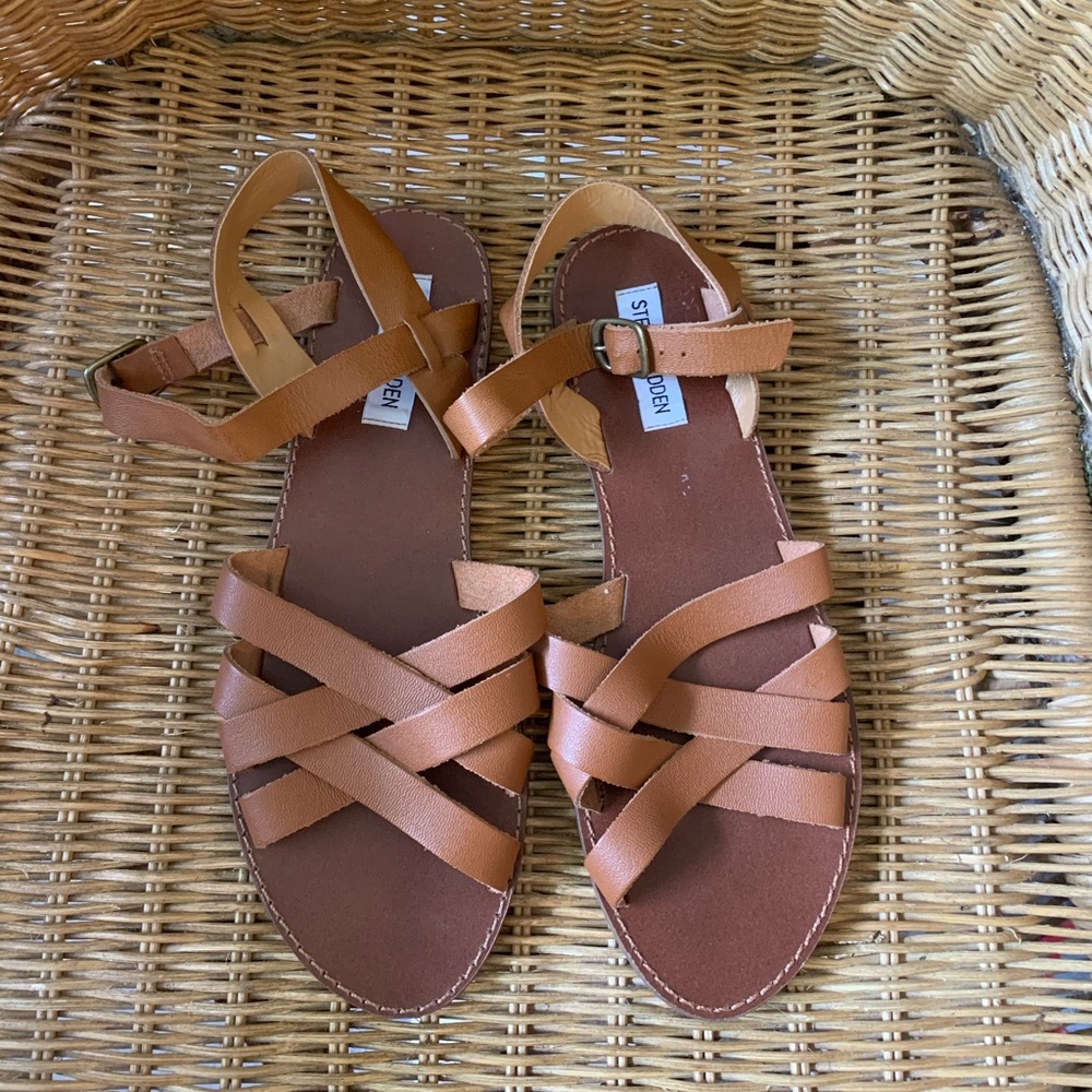 Steve Madden strappy sandals